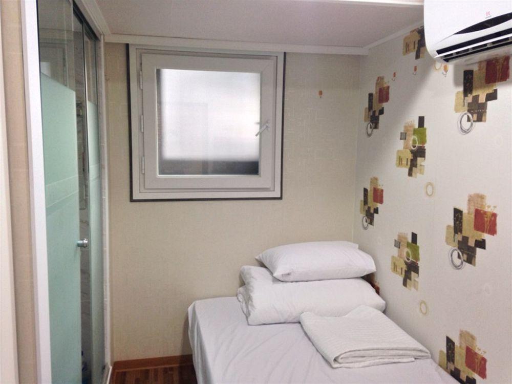 Chloe Hostel Seul Exterior foto